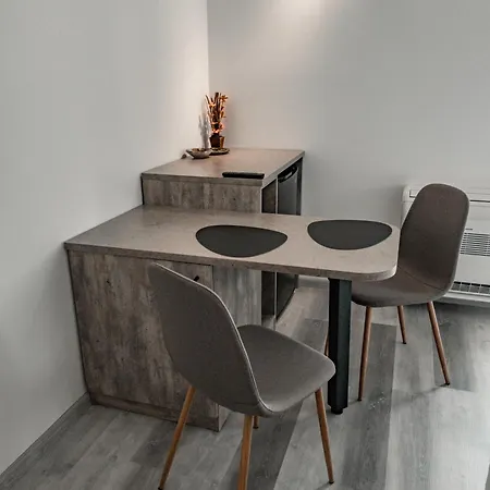 July's 招待所 普里莫尔斯科