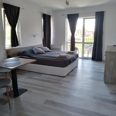 July's 3* 普里莫尔斯科